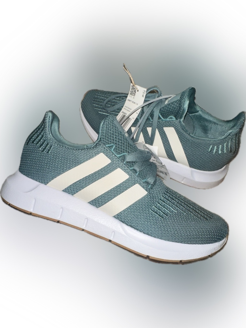 NWOB Adidas Swift Run 1.0 Women's Trainers Preloved Teal Sz 7.5